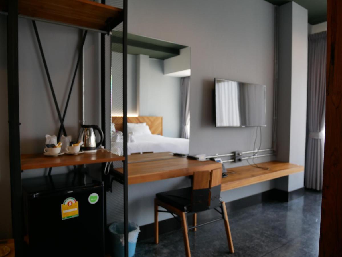 Ou Hotel Phitsanulok Εξωτερικό φωτογραφία