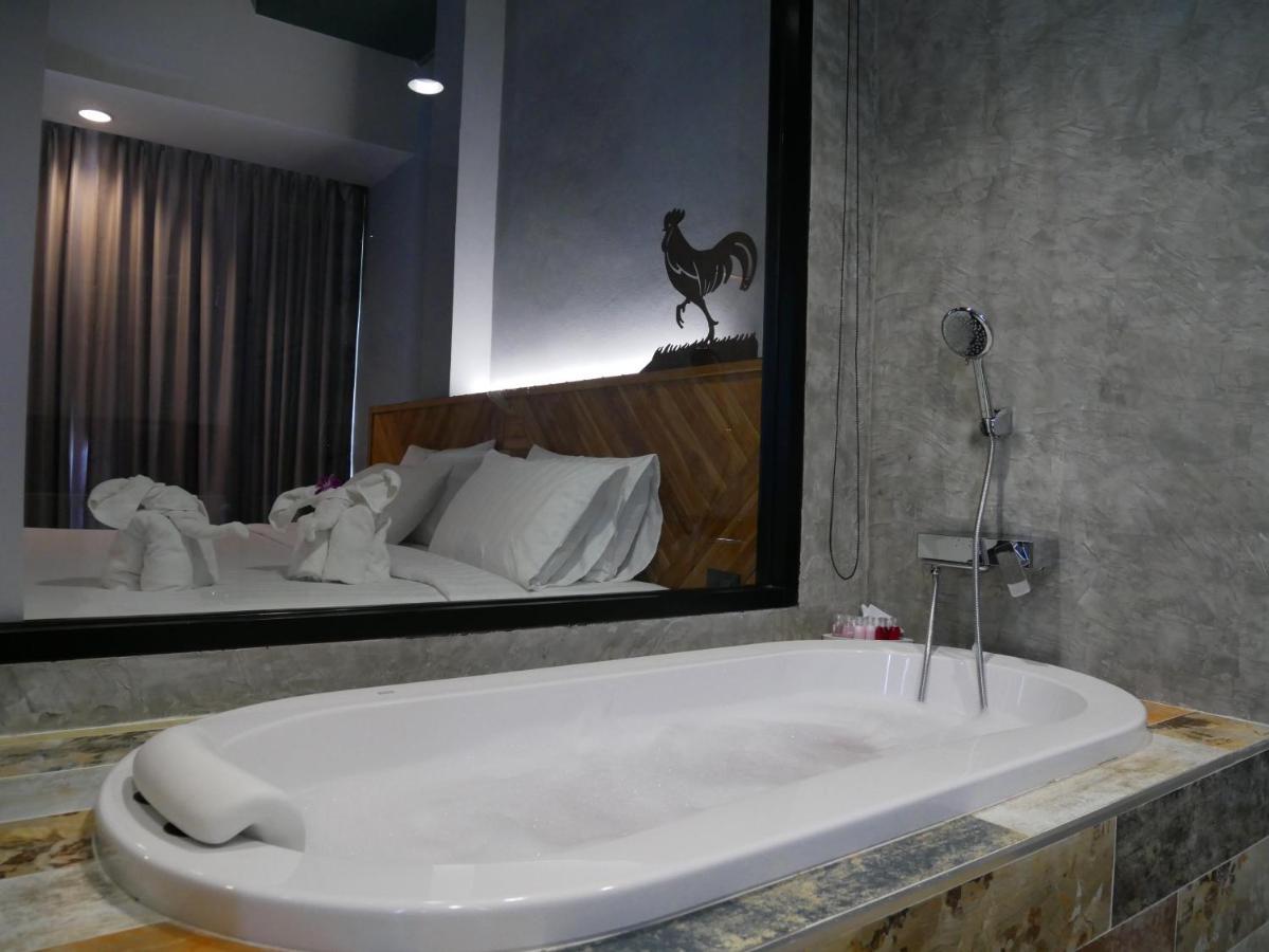 Ou Hotel Phitsanulok Εξωτερικό φωτογραφία