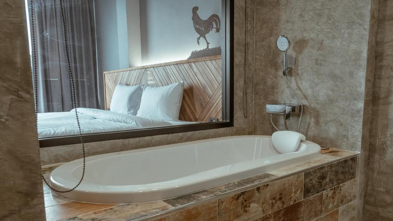 Ou Hotel Phitsanulok Εξωτερικό φωτογραφία
