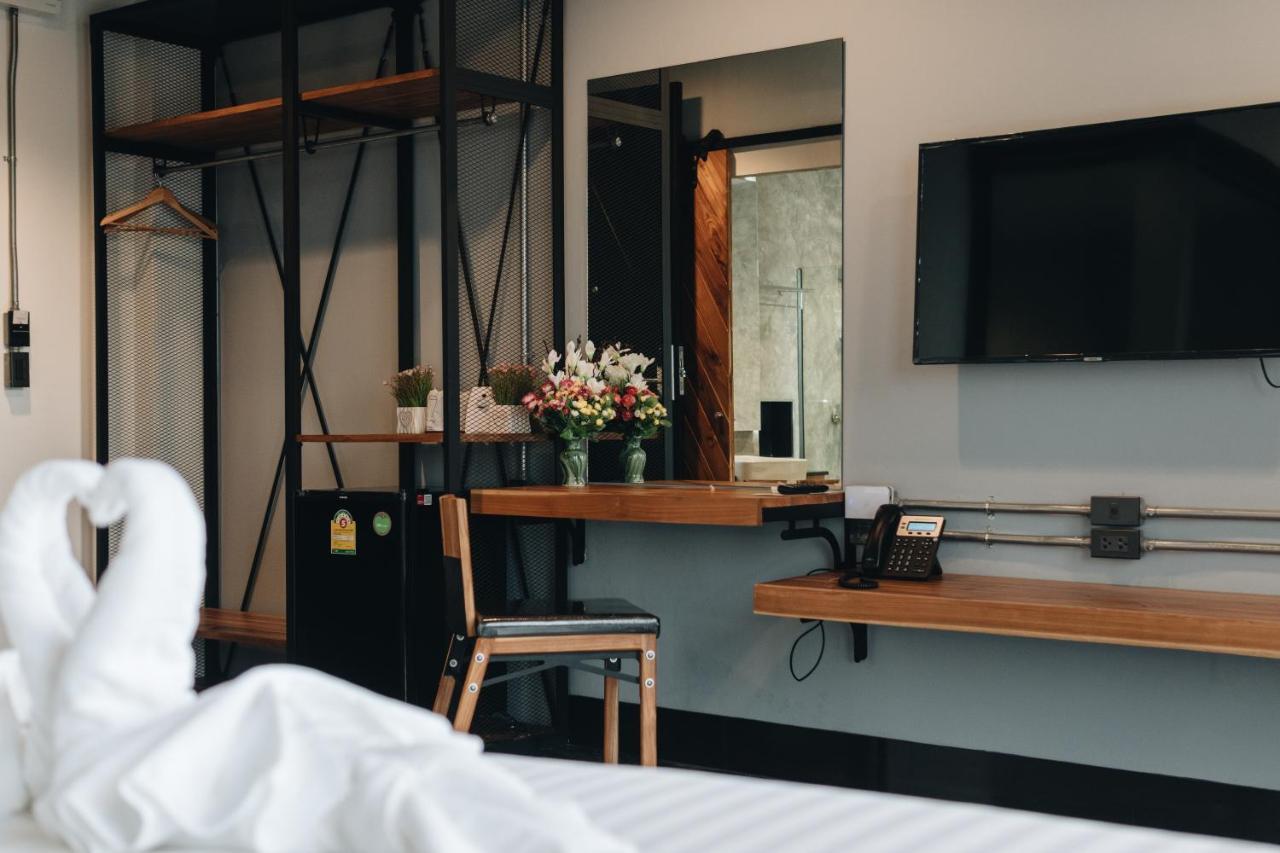 Ou Hotel Phitsanulok Εξωτερικό φωτογραφία