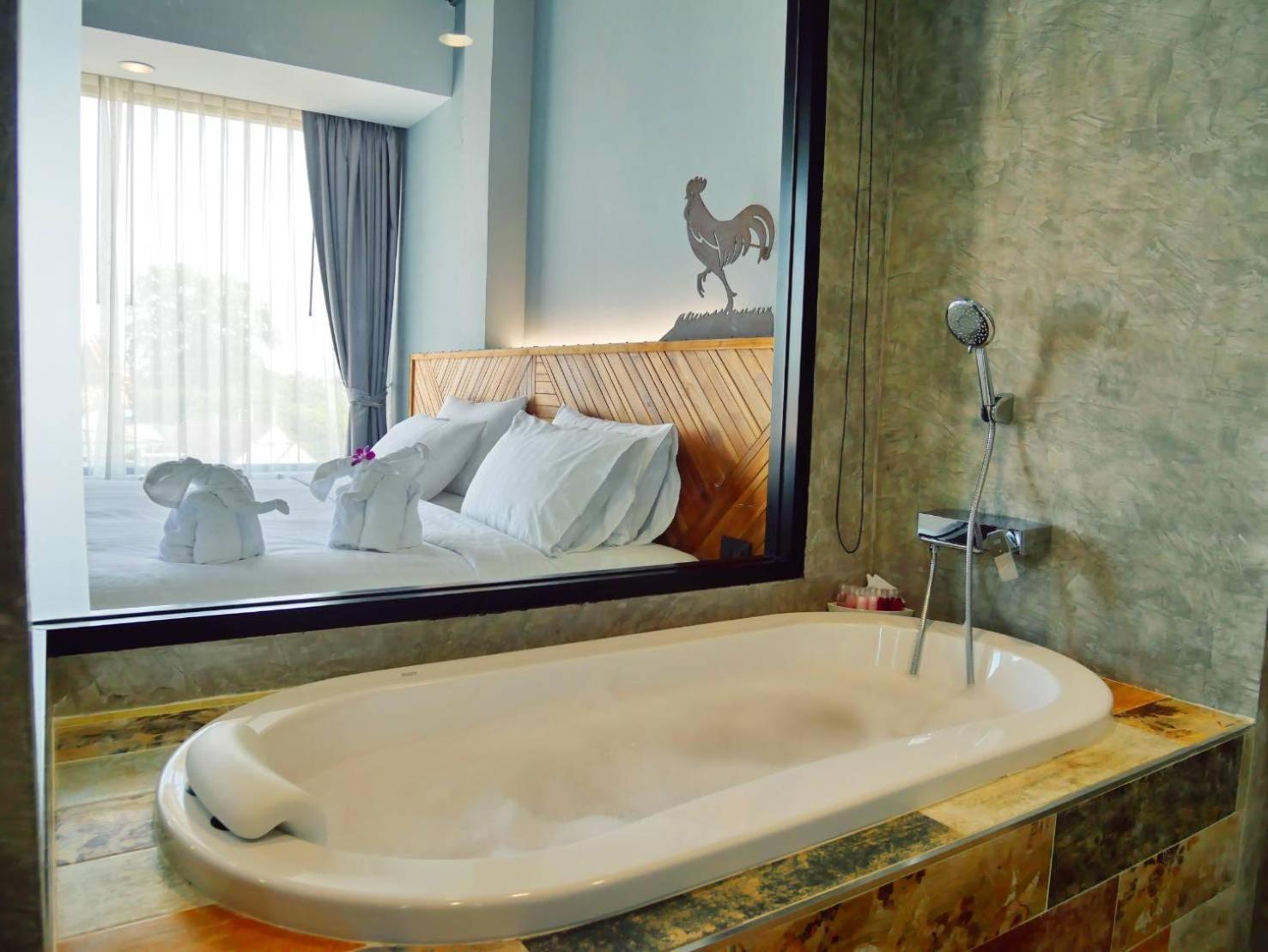 Ou Hotel Phitsanulok Εξωτερικό φωτογραφία